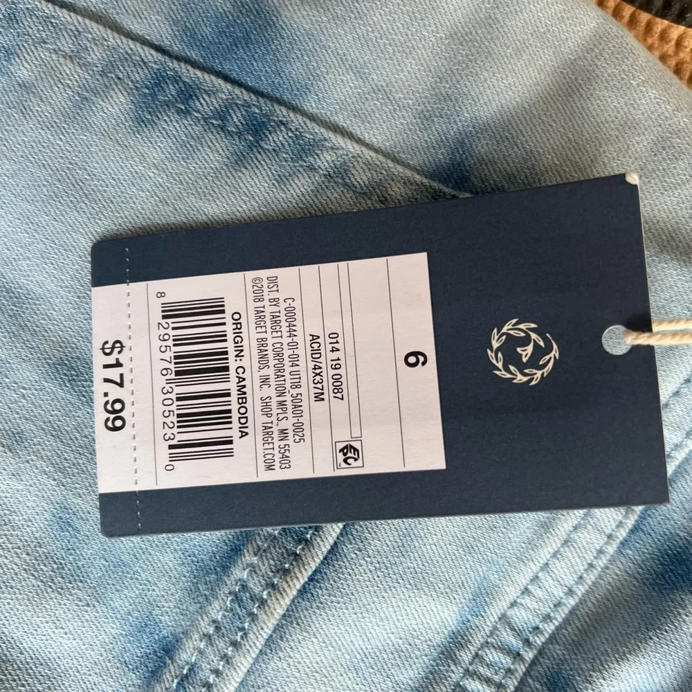 Universal thread shorts size 6 - Picture 5 of 6